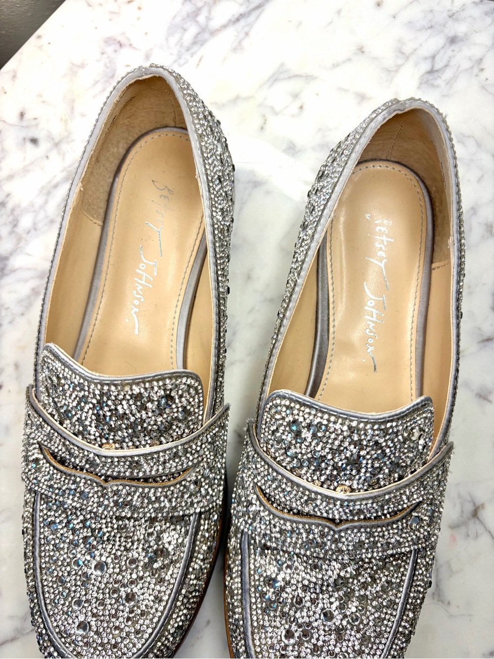 Betsey Johnson Silver Rhinestone Crystal Loafers Size 7.5 Sparkly Flats - Picture 5 of 12